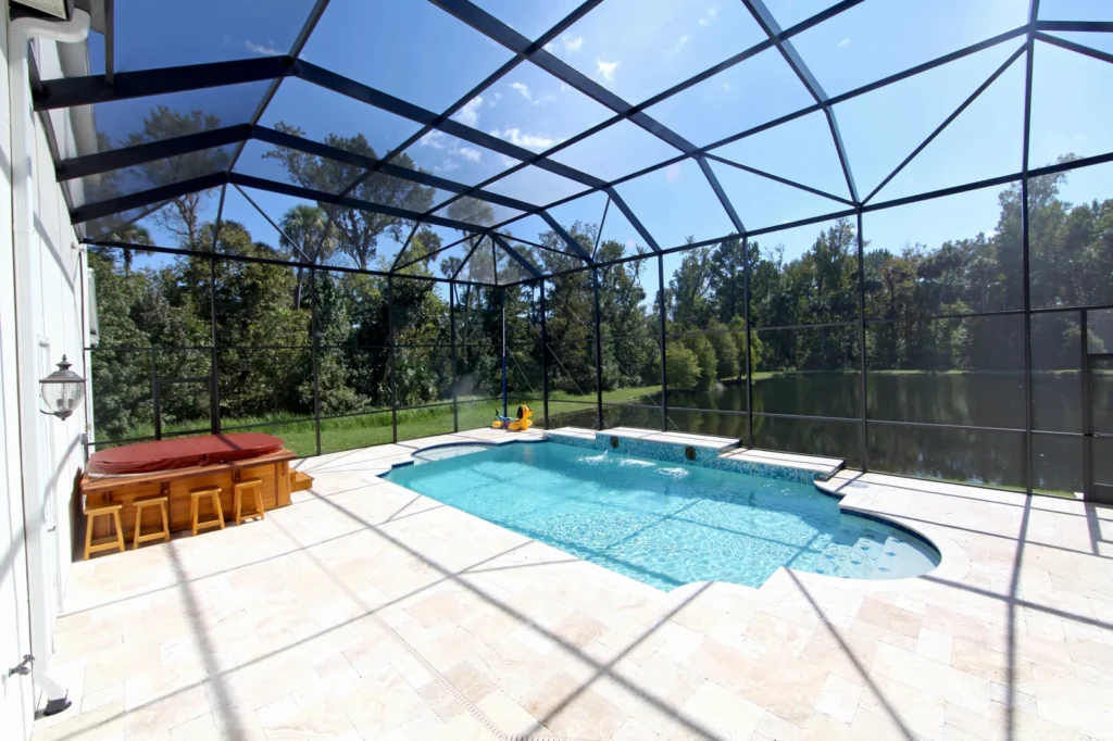 Best Tampa Pool Cage Rescreening Company